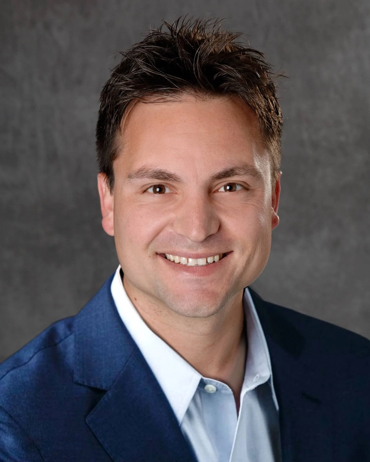 Jeep Recon EV Jeep Head of Design Mark Allen retires after 30 years. Replacement team appointed bu023_002ex-jpg